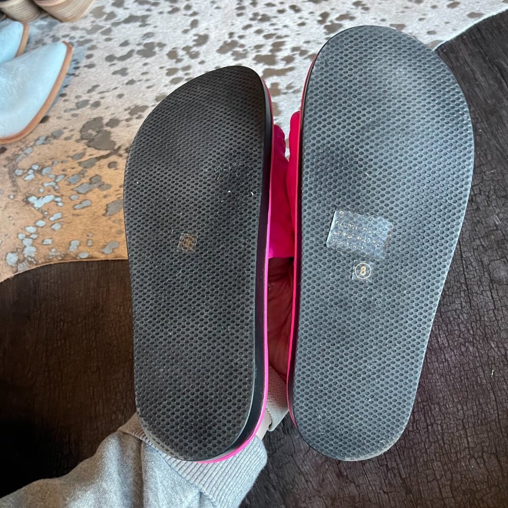 Lemonade Pink Monogram Slide Sandals – Women’s Size 8 - Picture 2 of 2